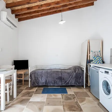 Apartment To Hani - Small